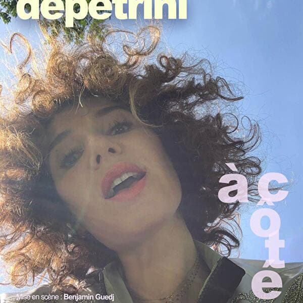 Anne Depetrini – À côté…